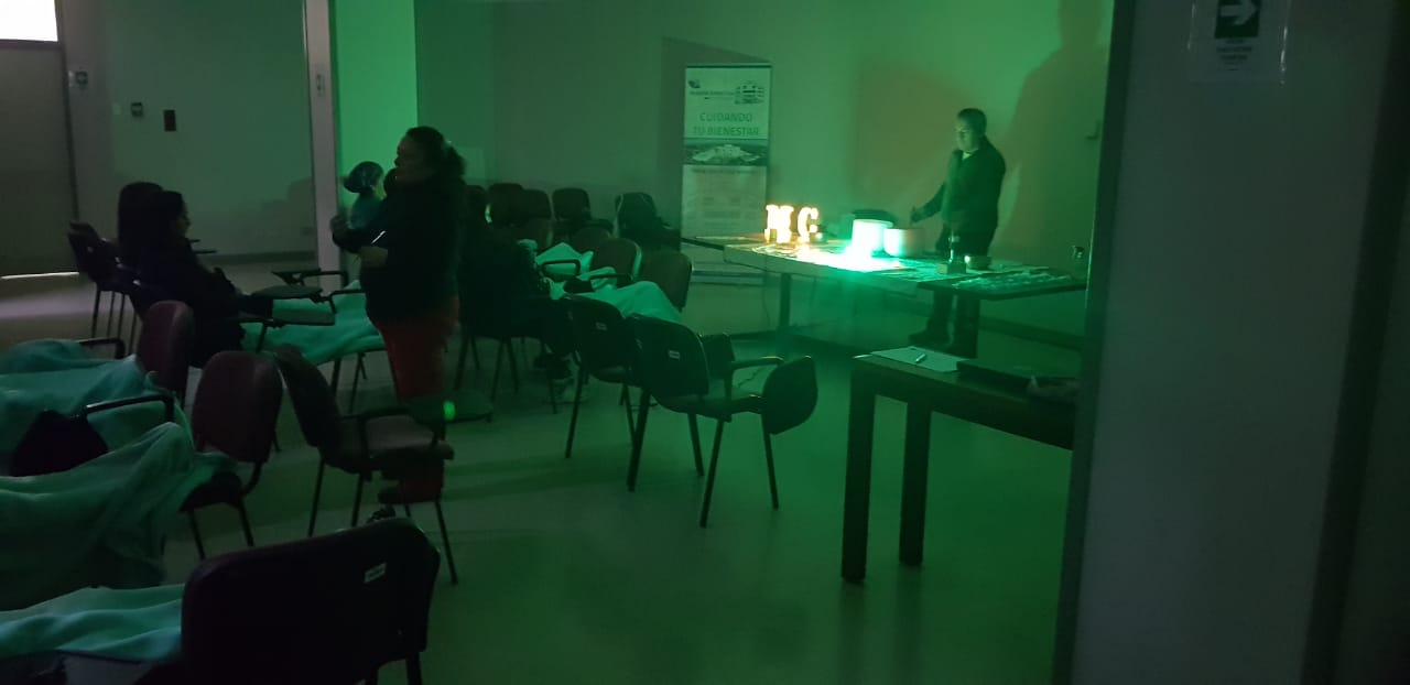 Un alto en la rutina para cuidar el alma: Hospital de Santa Cruz vive jornada de bienestar sonoro